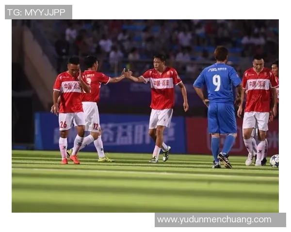 法国188厘米足球明星的传奇之路与辉煌成就揭秘