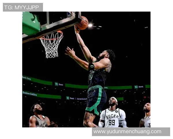 七十六人对阵雄鹿的精彩对决分析与赛季前景展望