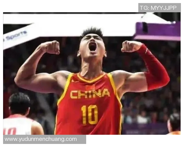 篮球场上的璀璨明星他们如何在球技与魅力之间找到完美平衡